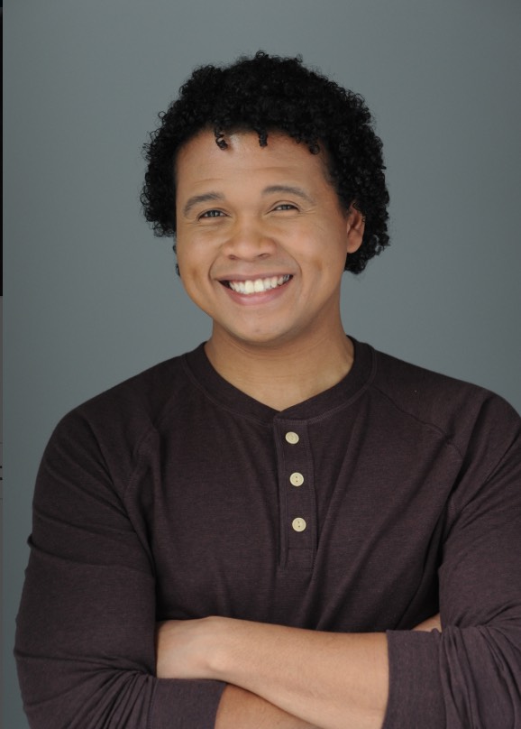 Lin R. — Showcraft performer in Houston